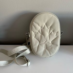 Lulu Lemon Canada Cross Body Bag